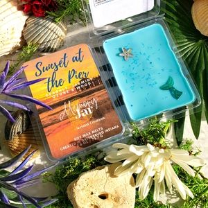 Sunset at the Pier - Soy Wax Melt Clamshell 2.6oz